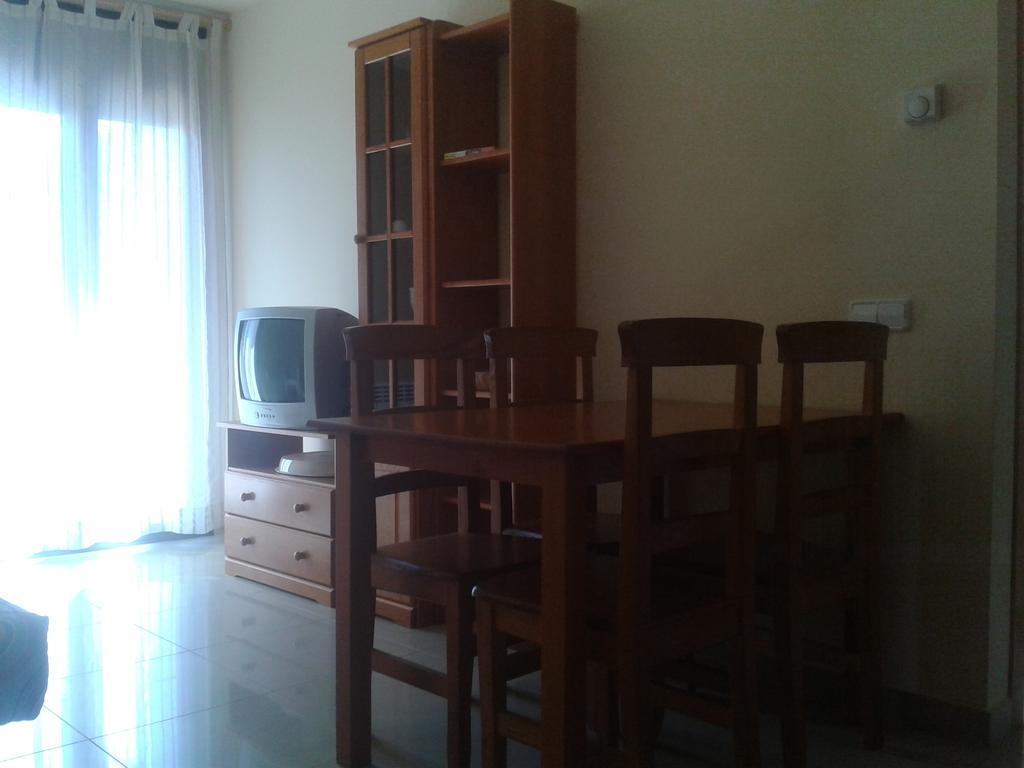 Apartamentos Fonda Finet Sant Felíu de Pallarols エクステリア 写真